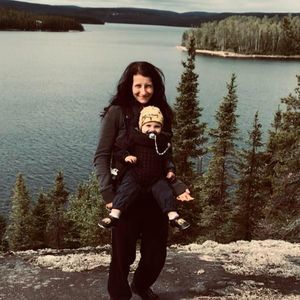 Meet your Posher, Joanie